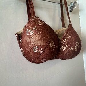 Victoria’s Secret brown lace “very sexy push up” bra size 36 DD